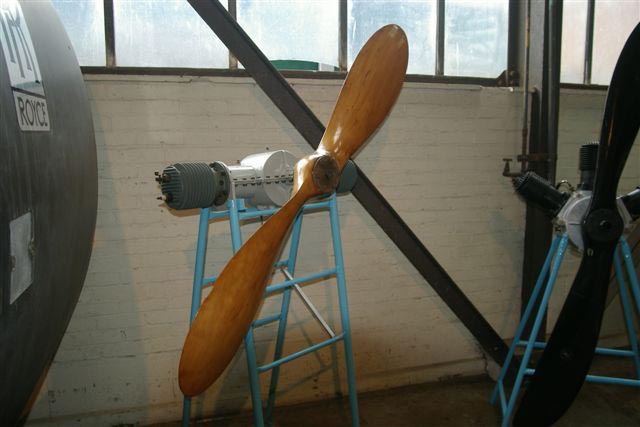 AVRO Cowley aeroplane engine, about 1912