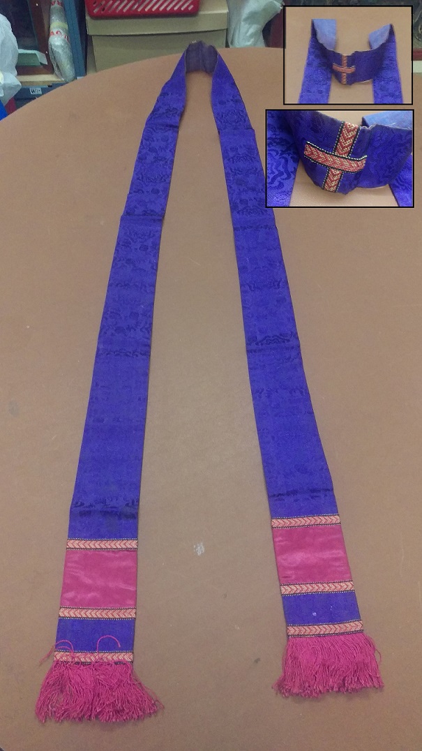 Stole, purple and red fabric, dated about 1900
